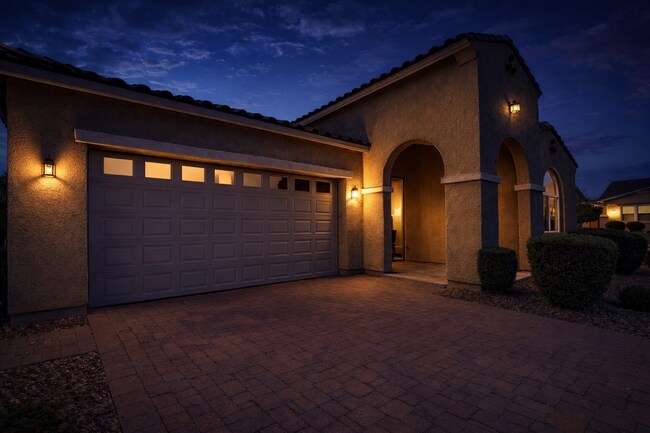 Building Photo - 4070 S Pearl Dr