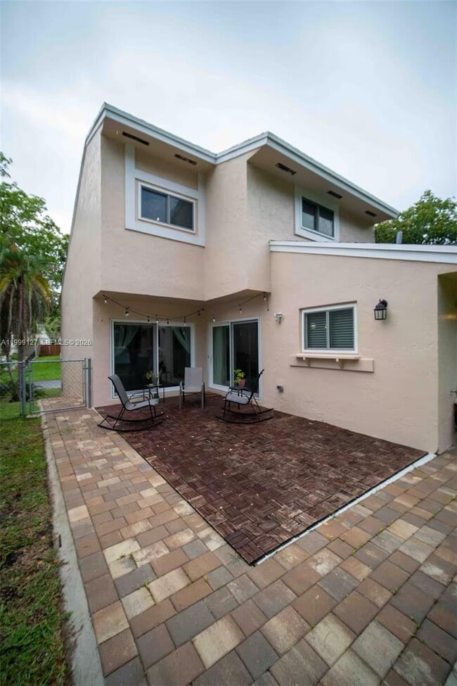 Building Photo - 21761 SW 98th Pl