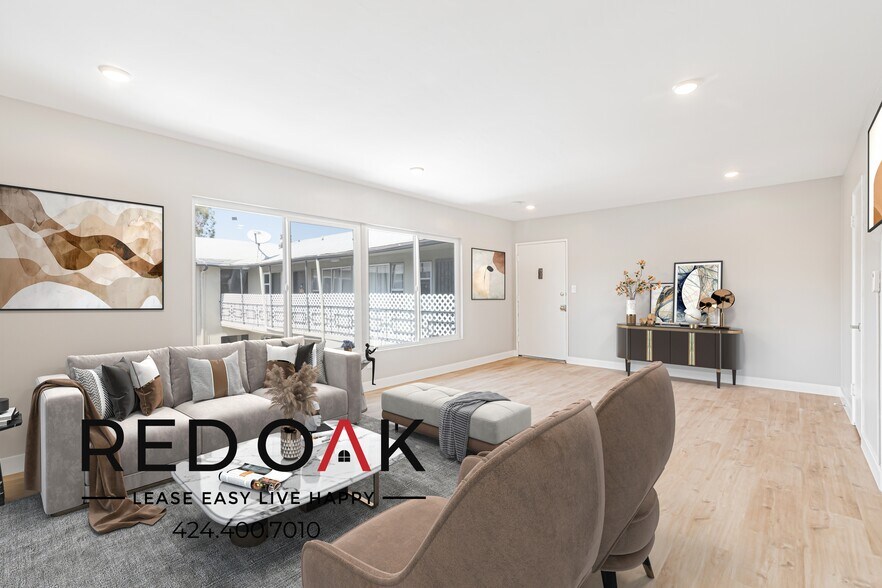 Building Photo - 4646 Coliseum St