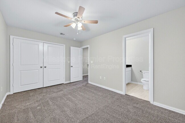 Building Photo - 2809 Peony Dr