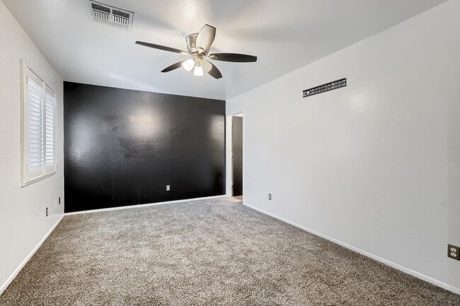 Building Photo - 15634 N 29th Way