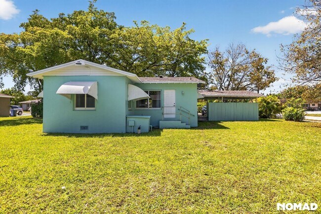 Building Photo - Charming Oakland Park 2BR House - Rent Includes Internet & Water