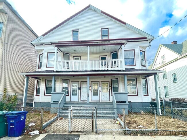 Primary Photo - 519 Brooks St