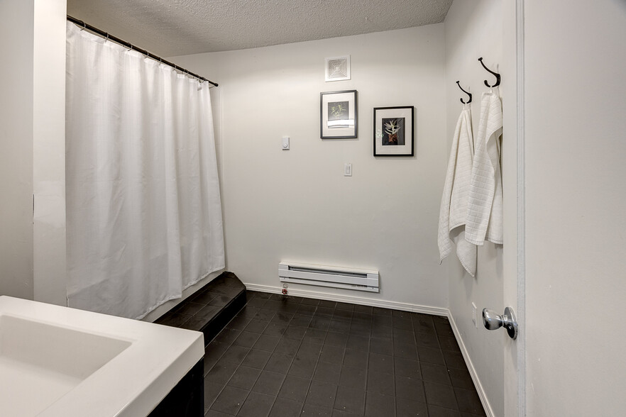 New vanity & Lighting - 5302 212th St SW