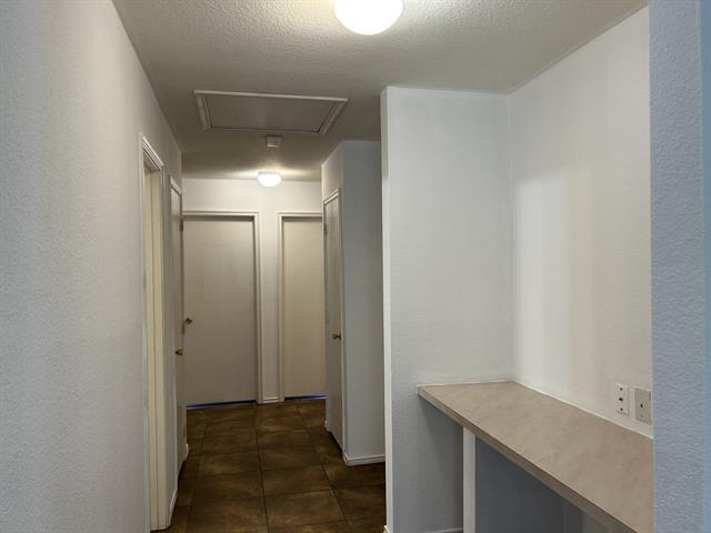 Building Photo - 1820 Southridge Ln