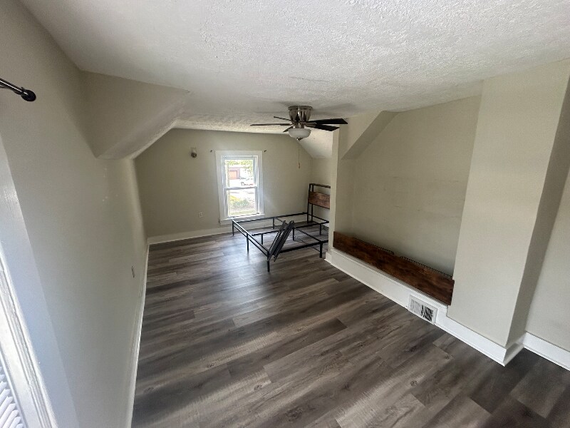 Building Photo - 4055 Skiff St