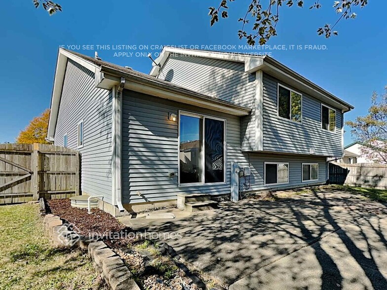 Building Photo - 26229 S Peach Tree Ln