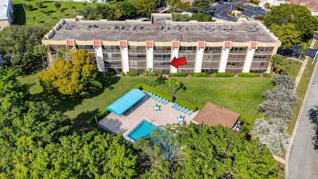 Building Photo - 23345 Carolwood Ln