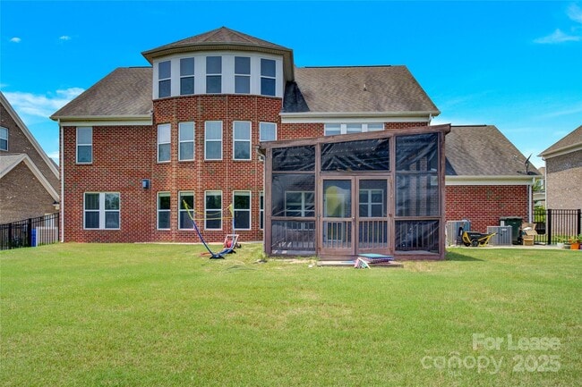 Building Photo - 2805 Julian Glen Cir