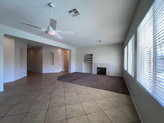 Building Photo - SUMMERLIN SINGLE STORY FOUR BEDROOM THREE ...