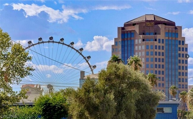 Building Photo - 3841 Daisy St