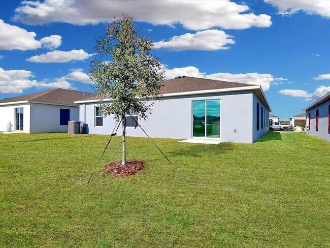 Building Photo - 3493 Chinotto Dr