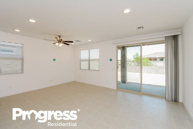 Building Photo - 14446 W Hackamore Dr.
