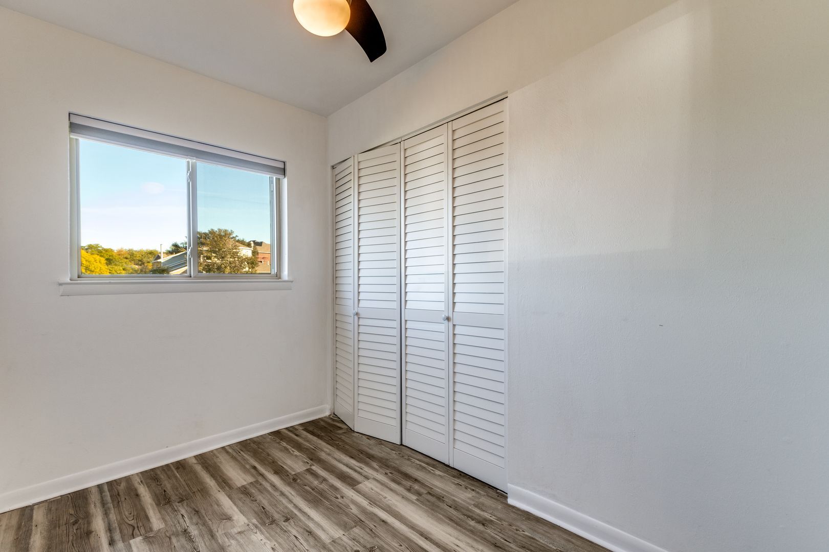 Building Photo - 4012 Tennis Club Rd