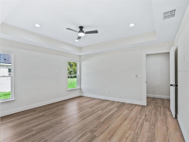 Building Photo - 5386 NW 54th Pl