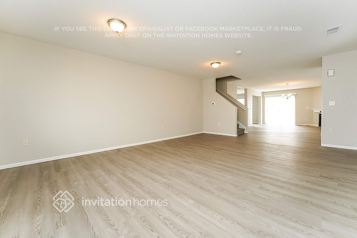 Building Photo - 20460 Randolph Pl