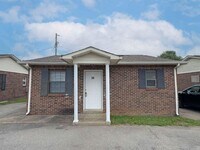 Building Photo - 15-415 Thompsonville Ln