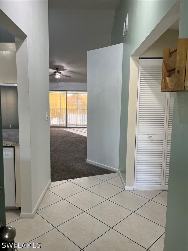 Building Photo - 1708 Kings Lake Blvd
