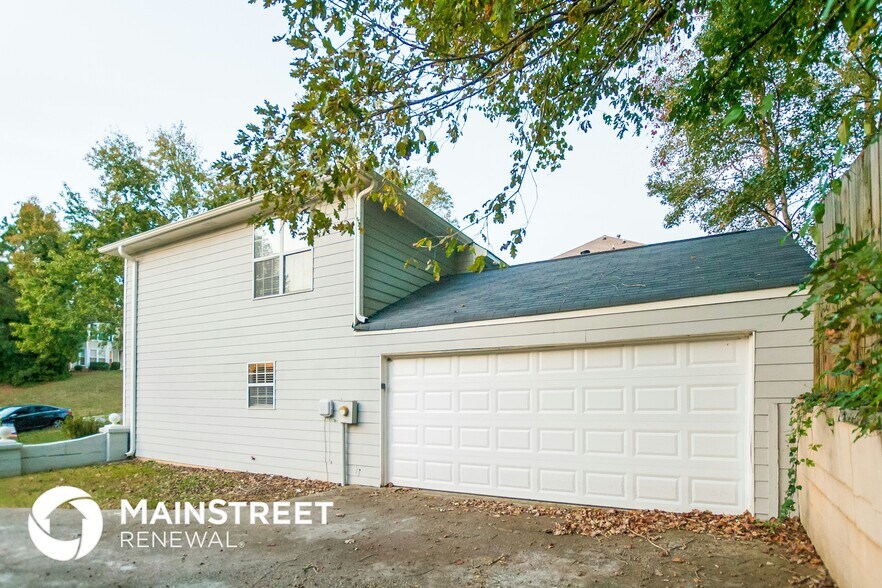 Building Photo - 1107 Langrage Dr SW