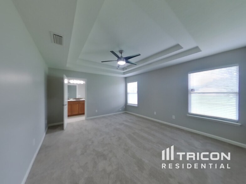 Building Photo - 11837 Raindrop Rd