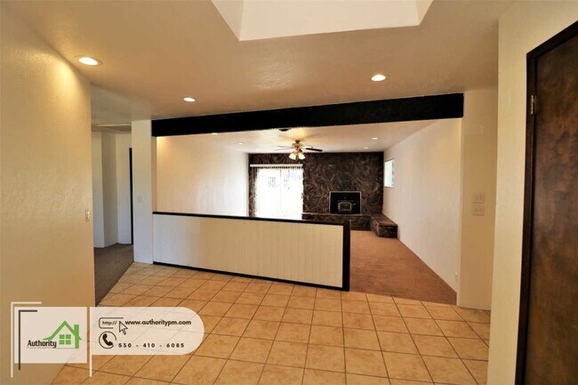 Building Photo - 3253 Tarmac Rd