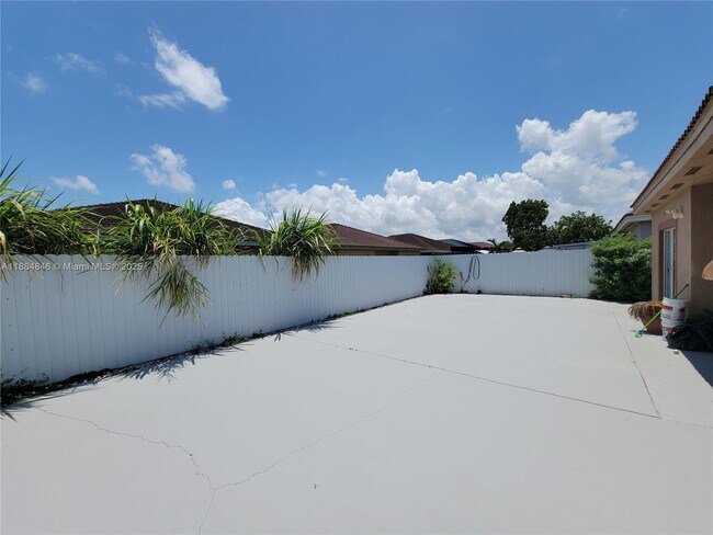 Building Photo - 10814 SW 228th Terrace