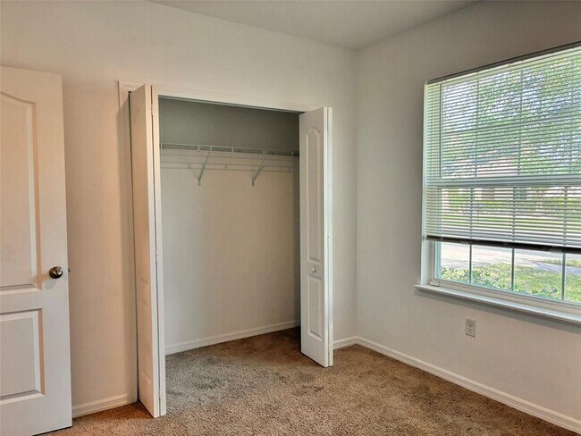 Building Photo - 170 E Fiesta Key Loop