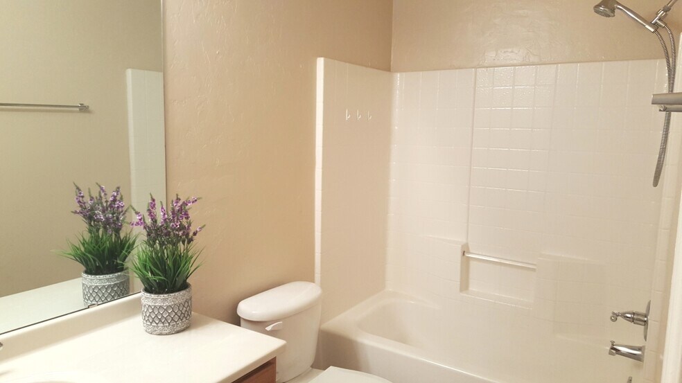 Building Photo - 528 Choctaw Gate Dr