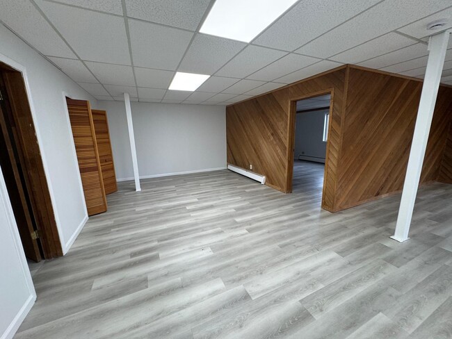 Building Photo - 20 Pearce Dr