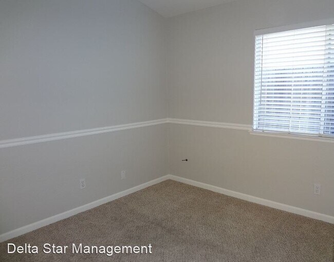 Building Photo - 3 br, 2 bath House - 8799 FOBES DRIVE