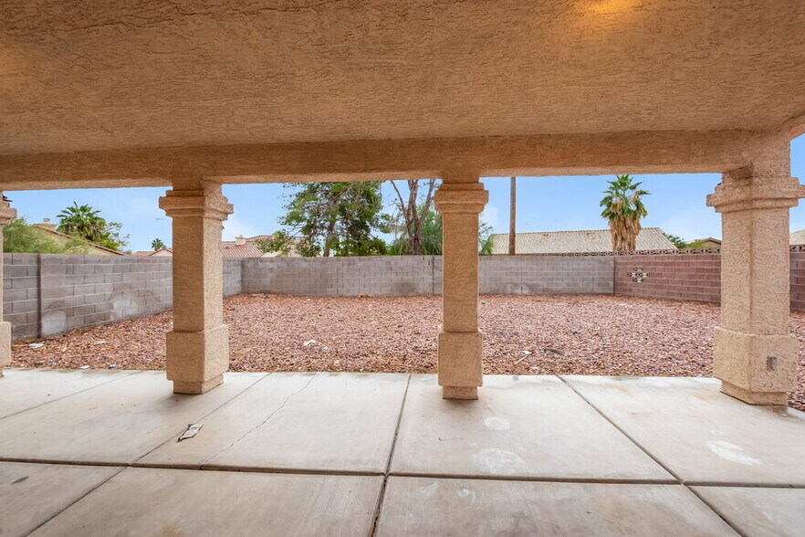 Building Photo - 4810 Con Carne