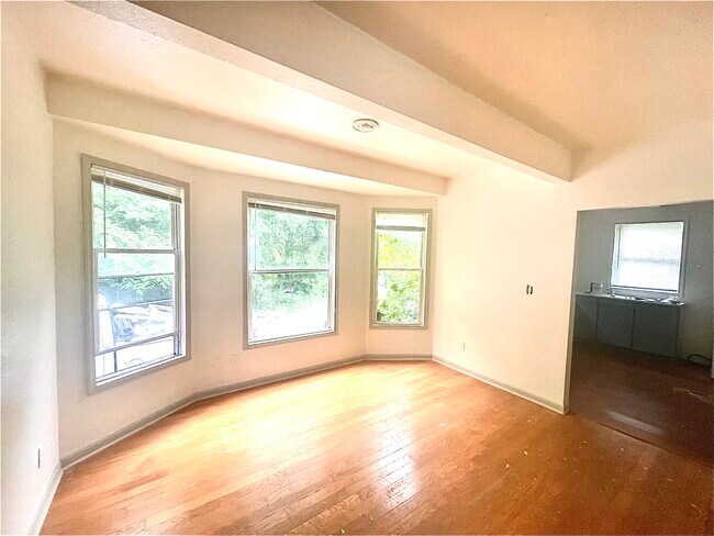 Building Photo - 3027 N 2nd St