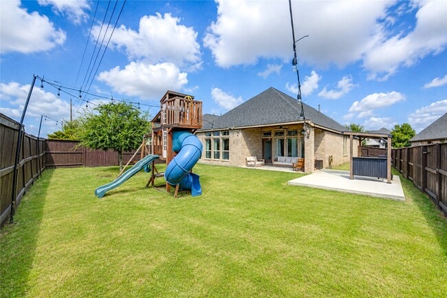 Building Photo - 6907 Myrtle Dr