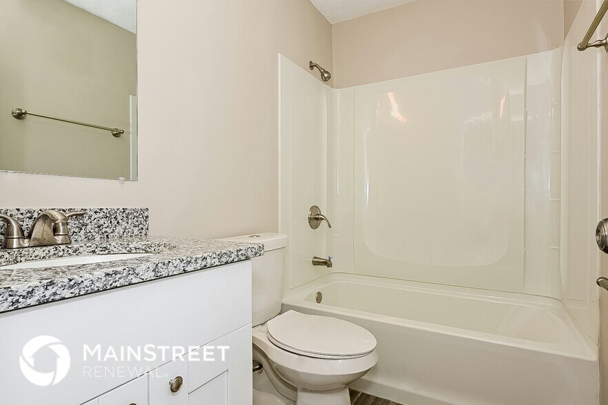 Building Photo - 5704 Phillips Dr