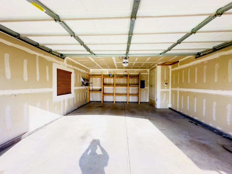 Building Photo - 1701 S 900 W