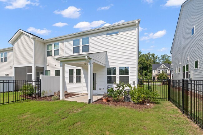 Building Photo - 35 Village Edge Dr