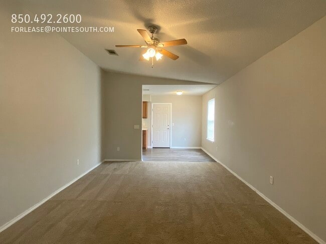 Building Photo - 504 Ashwood Ln