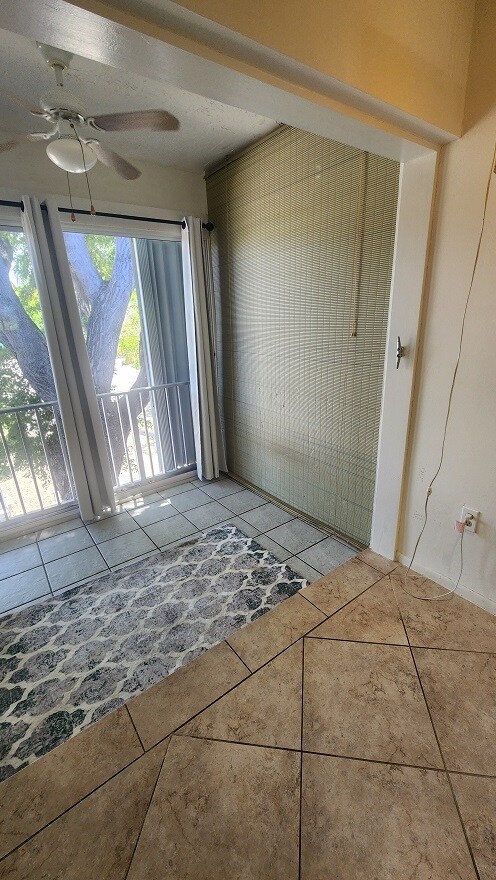 Building Photo - 98442 Windward Ave