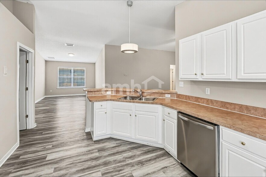 Building Photo - 2663 Fernleaf Dr