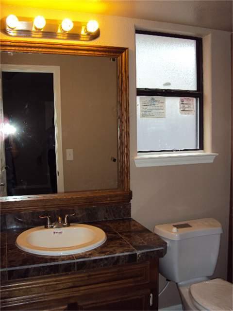 Building Photo - 7927 Battleoak Dr
