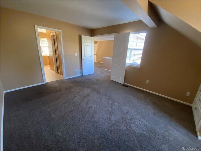 Building Photo - 13392 E Asbury Dr