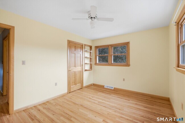 Building Photo - 29 Lowery Dr