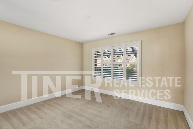 Building Photo - 1920 Gold Nugget Pl