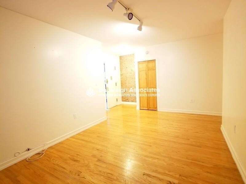 Building Photo - 112 Haven Ave