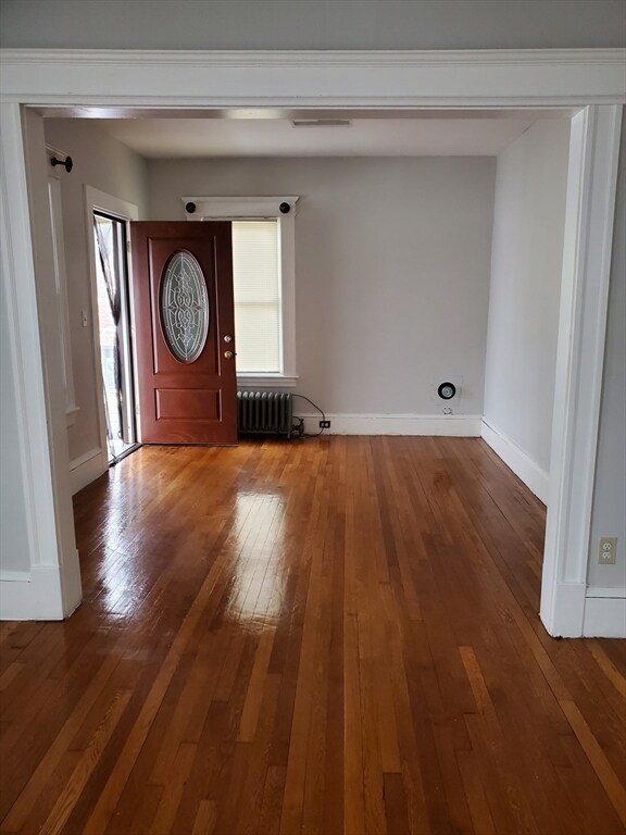 Building Photo - 25 Kimberly Ave