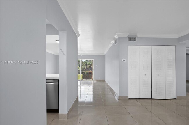 Building Photo - 4100 N 58th Ave