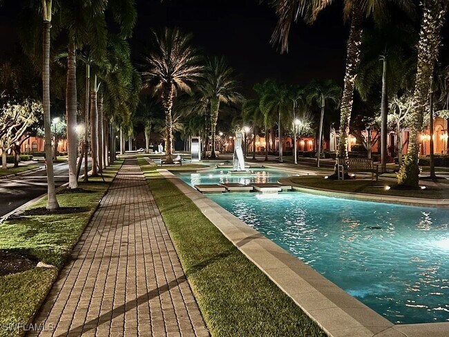 Building Photo - 9081 Albion Ln S