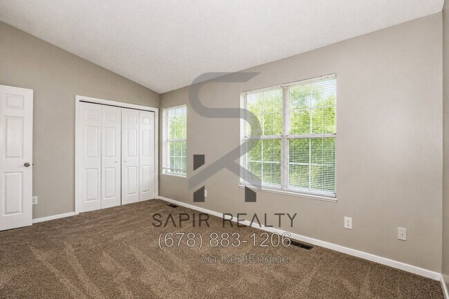 Building Photo - 5571 Wells Cir