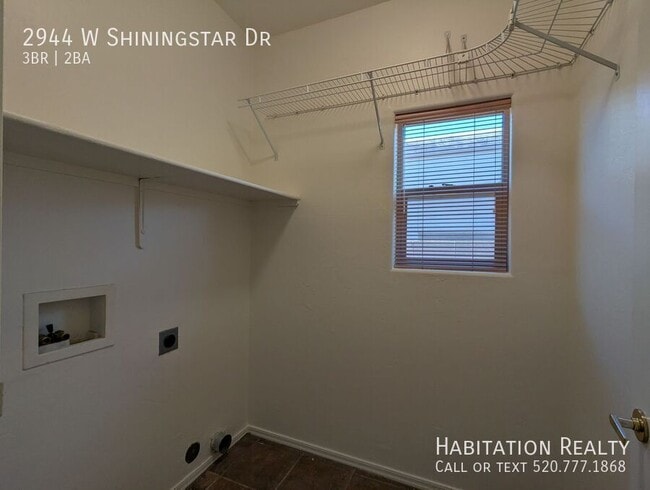 Building Photo - 2944 W Shiningstar Dr