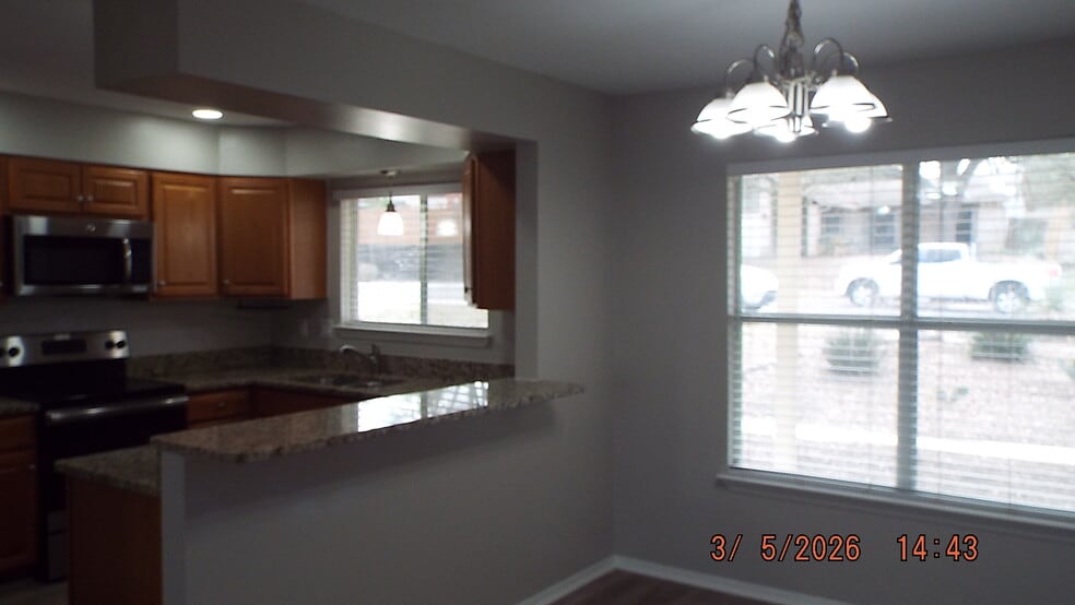 Building Photo - 12210 Brownstone St